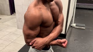 So I Hit A 160 LBS Weighted Dip At 15 Years Old [upl. by Deroo]