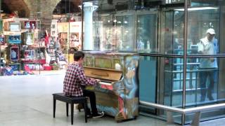 Yann Tiersen  La Dispute  Piano St Pancras Station [upl. by Ruamaj]