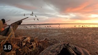 Six Duck Hunters on an Open Reservoir Stunning Sunrise Limit [upl. by Eahc]