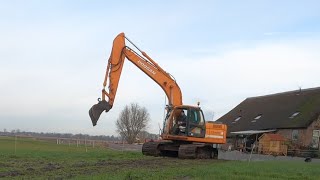 Extracting a broken bolt from the excavator i like a job with a challenge [upl. by Fen]