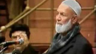 trinity explained by Ahmed Deedat [upl. by Anwahsad]