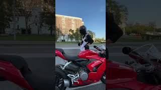 не комплексуй танцуй💃 мотоТаня moto dance motoTanya moto girl bike girl ride [upl. by Oflunra]