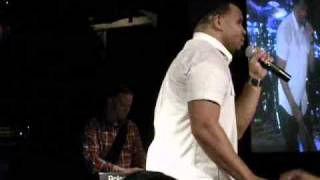 Avant quot4 Minutesquot Live at BB Kings in NYC 121010 [upl. by Retluoc]