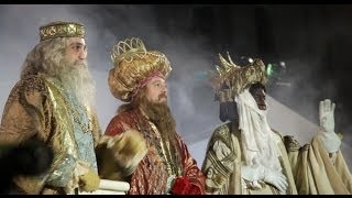 Madrid three kings parade  Cabalgata de los Reyes Magos Madrid Spain tourism  Spanish travel video [upl. by Yenatirb147]