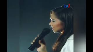 SITI NURHALIZA  DIARI HATIMU  live  HMI 2000 [upl. by Blakely]