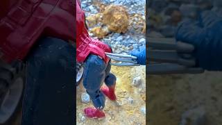 Super Heroes DOMINO EFFECT THE AMAZING Marvel Toys shorts funny marvel actionfigures marveltoy [upl. by Belmonte500]