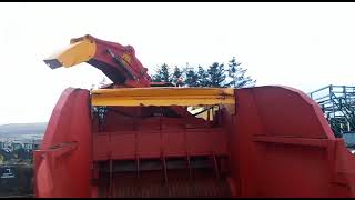 2017 Teagle Tomahawk Dual Chop 8550 FeederBedder [upl. by Abie]