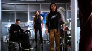 The Flash S2E17  Team Flash amp Barry meet Future Barry [upl. by Nnitsuj342]