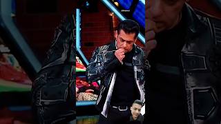 Salman Khan fire on stage 😡😠 Rashmi youtubeshorts ytshorts salmankhan [upl. by Yelraf668]