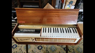 Vintage Farfisa Pianoorgan from the 1950s  works perfectly [upl. by Brie642]