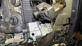 2012 Volvo S60 T5 Oil Filter Housing Assembly With Pcv Valve Location amp Removal [upl. by Orlene334]