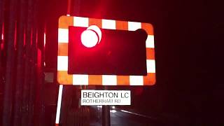 Beighton Level Crossing SYorks Tuesday 24102017 [upl. by Deck445]