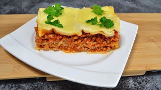 Lasagne z mięsem mielonym  Jak zrobić  Smakowite Dania [upl. by Arhas114]