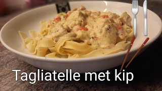 Pasta Tagliatelle met kip [upl. by Purpura]