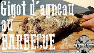 Gigot dagneau en croute dherbes au barbecue [upl. by Sualkcin139]