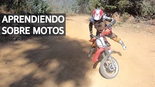 Cómo Conducir una Moto Enduro por Primera Vez La Valentina Arriba de una Motocicleta [upl. by Alamat]