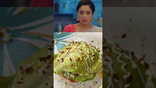 Anupama making Keto burger recipe 🍔😋 shorts youtubeshorts food ytshorts ketoburger [upl. by Ezaria]