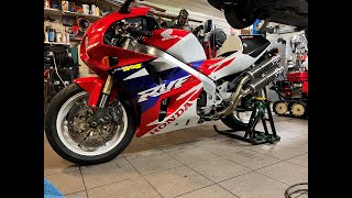 Honda RC45 rvf750 It got me nervous will a plug change be all it needed  part2 [upl. by Yanej]