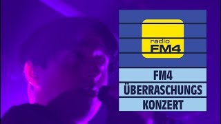 Bilderbuch  Maschin  live  FM4 Überraschungskonzert 2018 [upl. by Hagan]