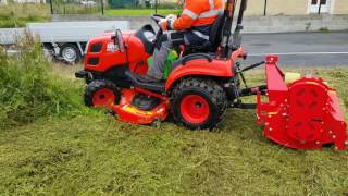 Tracteur Kioti 2610 et broyage de hautes herbes très humides [upl. by Marela682]