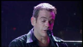 Garou  Que lamour est violent live 2004 [upl. by Clotilda670]