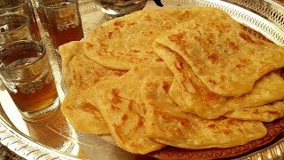 Recette dun nouveau mssemen faciles à faire plusieurs feuilles  Cuisine Marocaine 169 [upl. by Eimma941]