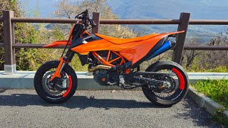 KTM 690 SMC  R VS HUSQVARNA 701 SM VS KTM 690 SMC  R ONBOARD [upl. by Lotsyrc958]