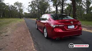 2018 Toyota Camry SL 25L 0100kmh amp engine sound [upl. by Artemisia]