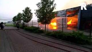 Brand verwoest timmerbedrijf Zuidland [upl. by Sitsuj]