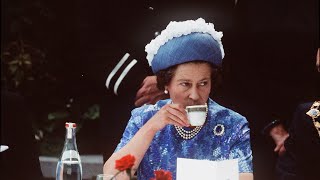 Comment la reine Elizabeth II prenait elle son thé Un secret dÉtat [upl. by Theurich416]