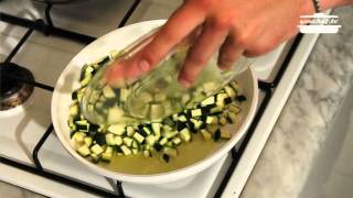 youcheftv  Spaghetti alla Carbonara con Zucchine [upl. by Anelec]