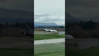 Amazon Prime cargo plane slides off YVR runway Today November 19 at 145am [upl. by Keldon]