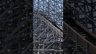 Viper  Six Flags Great America  Roller Coaster  Wooden Coaster [upl. by Assira800]