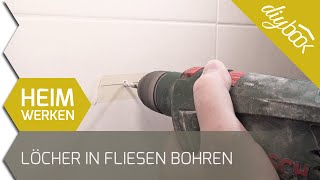 Löcher in Fliesen bohren  Toilettenpapierhalter montieren [upl. by Ilohcin]