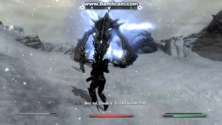 Skyrim defeating Alduin for the first time [upl. by Ydnirb895]