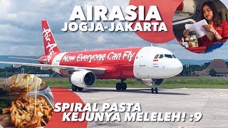 AIRASIA JogjaJakarta QZ7553 Rp500ribuan Termurah di Rute ini Mealnya Enaaak Banget [upl. by Season995]