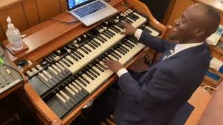 SundayNightService11324 GaiterFromDecatur Holiness organist hammondorgan learning fyp music [upl. by Pacien]