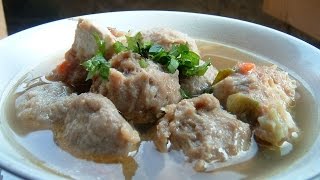 Resep Masakan Bakso Daging Sapi Enak dan Gurih [upl. by Behl424]