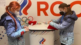 Alexandra Trusova and Anna Shcherbakova opening fortune cookies  Beijing 2022 [upl. by Llewxam847]