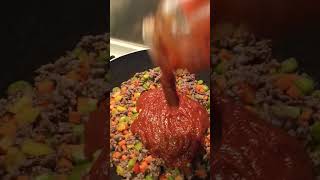 Lets pour tomato sauce cooking food satisfying ytshorts [upl. by Lammaj]