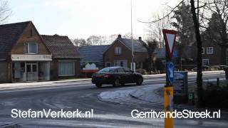 Diverse ongevallen en bijnaongevallen door gladheid IndustriewegStationsweg Wezep [upl. by Klina]