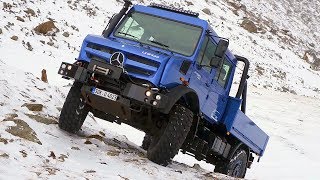 Mercedes UNIMOG U – Snow OFFROAD Driving [upl. by Anigar278]