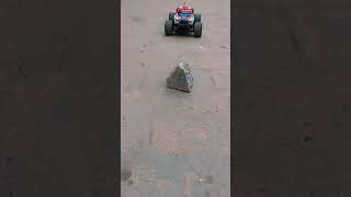 RC Car Off Roading remotecontrol race offroad rccarfight [upl. by Nosduj]