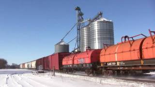 DMampE 6097 East Through Leaf River Illinois on 1210 [upl. by Boggs782]