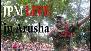 Rais Magufuli Atunuku Kamisheni kwa Wanajeshi Arusha [upl. by Oranneg]