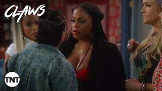 Claws Desna and Quiet Ann square off in Claws season 4 premiere  Season 4 Episode 1 CLIP  TNT [upl. by Fugate]