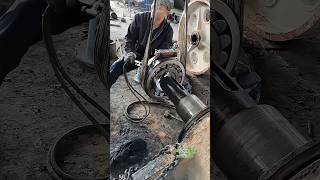 Installation method of burning bearings bearings machinery maintenance [upl. by Nujra]