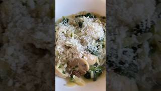 Risoni funghi e spinacishortvideo shortsviral ricerecipe ricetta receitas receitafacil [upl. by Nirad]