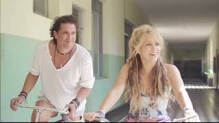 AMVR SHAKIRA FT CARLOS VIVES LA BICICLETA REVERSE VERSION 1 NOT OFFICIAL FULLY REMASTERED 4K 60FPS [upl. by Goddart]