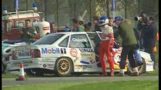 BTCC 1992  Silverstone  Soper vs Cleland [upl. by Daggna]